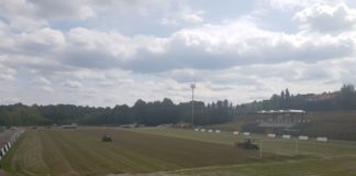 Nuovo manto erboso per lo stadio “Pianigiani” di Tavarnelle: lavori in corso