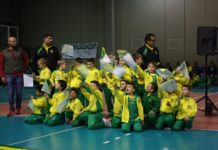 Un palazzetto dipinto di gialloverde: presentate tutte le squadre della Sancascianese