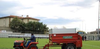 FOTO / Sancascianese, ultimi ritocchi al nuovo manto sintetico: sabato 18 novembre si gioca!