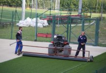 FOTOGALLERY – Stadio comunale di San Casciano, ci siamo quasi: si stende il manto