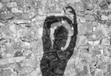 Il Cammino delle donne, domenica al “Niccolini” lo spettacolo per aiutare Artemisia