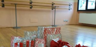Buon Natale a tutti, con gli auguri “ballerini e danzanti” di Arcoballando