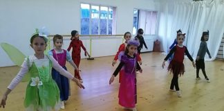 In sala le ballerine sono in maschera: l’ultimo di Carnevale alla Sancaballet