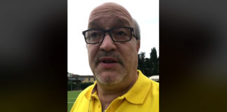 Il saluto di Roberto Falagiani prima dell’ultima partita della Sancascianese