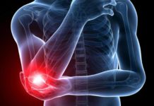 Gomito del tennista, cosa è e come si cura? Ecco le istruzioni… per l’uso