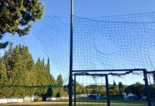 FOTO / La Sambuca: “Da tre anni senza recinzione esterna e coi buchi nelle reti”