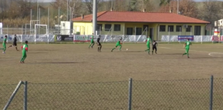 Un gol per tempo, il Lebowski cade a Gambassi (0-2): adesso la classifica è cortissima