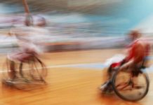 Sport senza barriere alla “Granacci”, gli studenti si sfidano nel basket in carrozzina