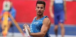 Salto con l’asta, il grevigiano Claudio Stecchi eguaglia il record italiano indoor di Giuseppe Gibilisco