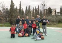 Le Stelle della Settimana? Babbi e bambini che giocano a basket al “campino”