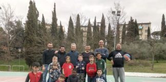 Le Stelle della Settimana? Babbi e bambini che giocano a basket al “campino”
