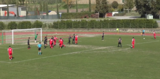 Un rigore nel finale piega il Lebowski: la Pecciolese vince 1-0. E ora il derbissimo col Galluzzo