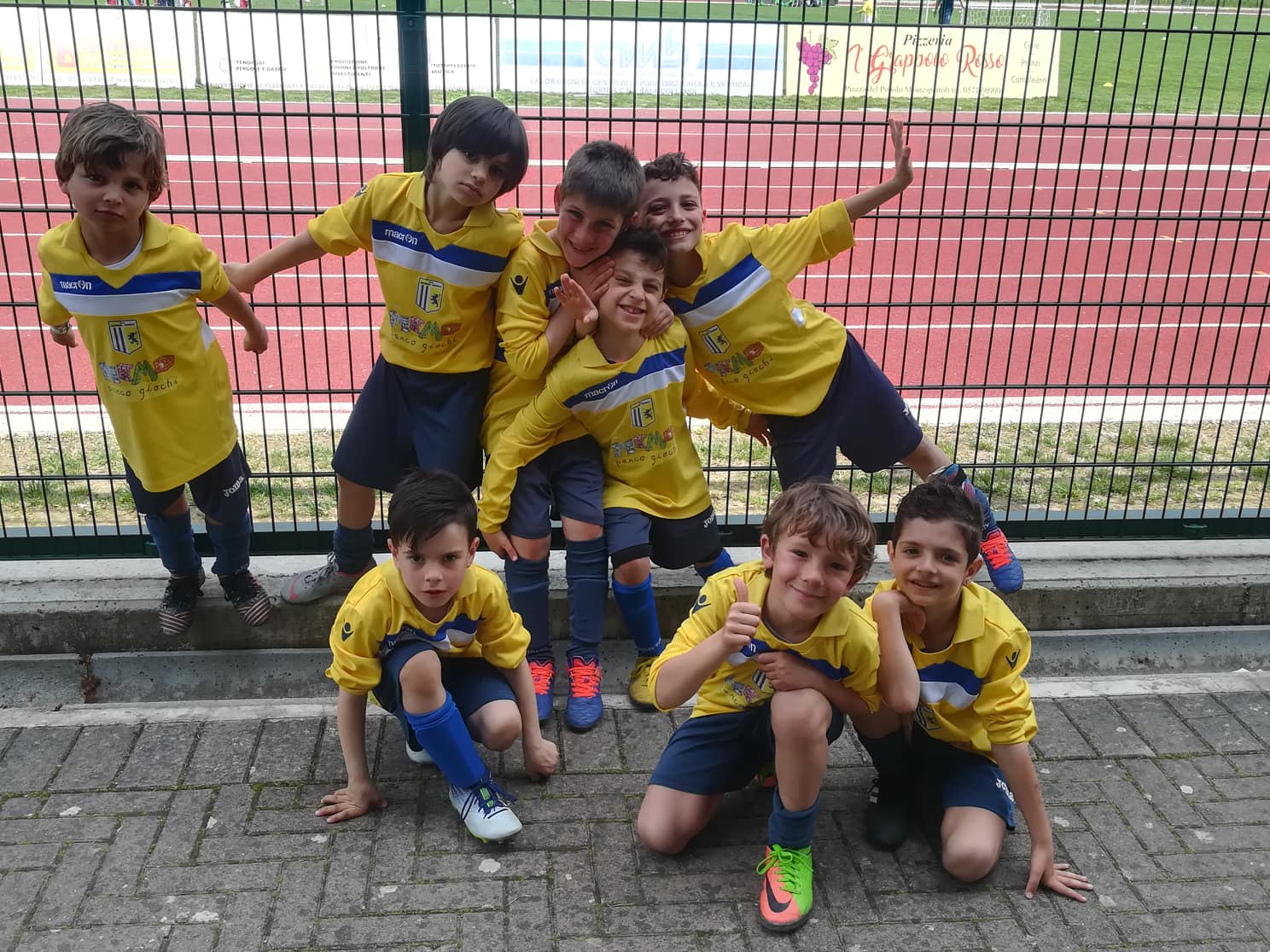 58379715_280938509456991_1381664255836684288_n