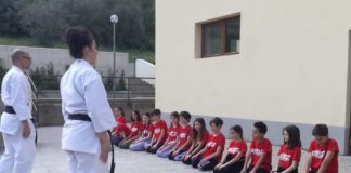 FOTO / Il Karate nella scuola primaria di Antella con la Tzubame: fra sport e disciplina