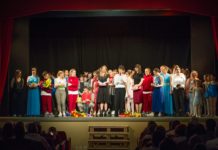 Dalla classica all’hip hop, fino all’orientale: Arcoballando incanta al Teatro Moderno