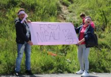FOTO / Molti chiantigiani a bordo strada al passaggio del Giro d’Italia a Baccaiano