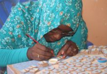 Ecomaratona Chianti Classico: medaglia edizione 2019 fatta dalle donne del Sahara