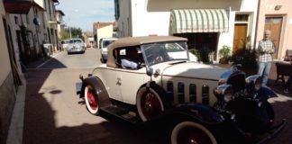 “Strade Bianche Vino Rosso”: passerella di splendide auto d’epoca nel Chianti fiorentino