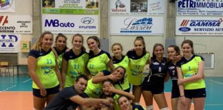 Chianti Volley, primo sorriso (al tie-break) e… primo selfie della vittoria per l’U16 bianca
