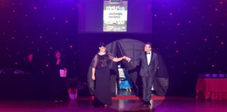 FOTO / Ballo e lustrini: che meraviglia il Gran Galà per i 20 anni di Happy Dance 99