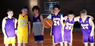 Il San Casciano Basket saluta Kobe Bryant con una foto scattata quando si ritirò dal parquet