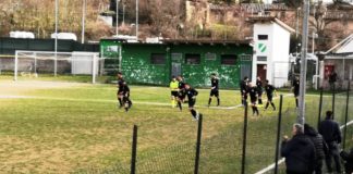 In Sambuca-Cerbaia succede di tutto. I ragazzi di Giorli rallentano la capolista: alla fine è 1-1