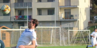 Bellucci-Cappelli-Ghelli (e Sabatini para un rigore), il Cerbaia stende il Radicondoli 3-0 e vola a +3