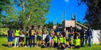 Niente corse ciclistiche? E la Sancascianese Ciclismo porta i ragazzi a sfidarsi a… paintball