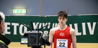 Alessandro Mazzi in pista il giorno dopo la fine della quarantena agli italiani indoor