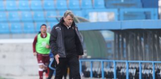 Semplici oggi all’esordio con il Cagliari. E intanto l’altro tavarnuzzino Baroni sta facendo volare la Reggina