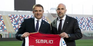 Semplici festeggia la panchina numero 100 in Serie A: vittoria a Crotone all’esordio col Cagliari