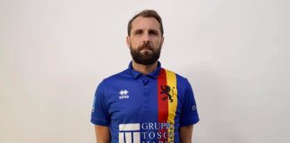Poggibonsi, una nuova maglia per onorare la memoria di Stefano Lotti e la propria storia