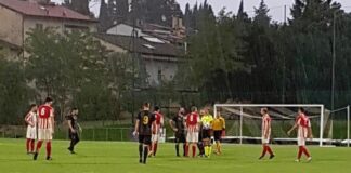Dopo il diluvio, il derby è spettacolare: Tofanari fa esultare la Rondinella, 3-2 al 90′ sul Lebowski