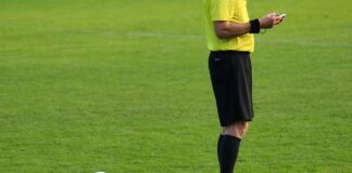 Firenze, fischietto in bocca e cartellini in tasca: aperte le iscrizioni al corso FIGC-AIA per arbitri