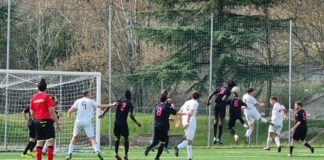Spettacolo ed emozioni al ‘Nesi’: alla fine è 2-2 tra l’Impruneta Tavarnuzze e la vicecapolista Sporting Arno