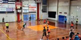Pallamano Tavarnelle sconfitta a testa alta sul parquet di Chiaravalle: i marchigiani sorpassano nella ripresa (28-32)