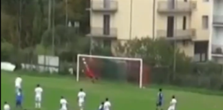 Il gran volo di Lorenzo Merlini fa il giro del web: la super parata del portiere del Belmonte protagonista sui social