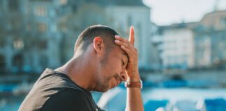 Stress e stanchezza: gli effetti del cambio di stagione spiegati dalla Blue Clinic