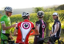 Bici e vendemmia: la Gallo Nero torna ad appassionare in uno dei momenti più magici dell’anno (in Chianti Classico)