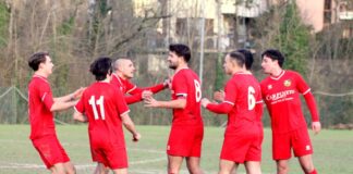 Doppietta di Salsi nella ripresa, la Grevigiana vince 2-0 il derby col Mercatale (che sbaglia un rigore sullo 0-0)