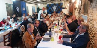 Stelle (due), fuochi e le parole di Francesco Repice: la cena della Berardenga Nerazzurra per lo scudetto dell’Inter