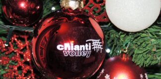 Tanti grazie (e tanti sorrisi) alla festa di Natale (nella palestra di Mercatale) del Chianti Volley