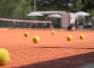 Nuovo campo da tennis e torneo natalizio a La Botte2