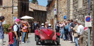 La Mille Miglia torna nel Chianti: la corsa più bella del mondo nel “castello” di Barberino Val d’Elsa