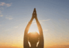 Giornata mondiale dello yoga: al parco urbano di Grassina 108 saluti al sole