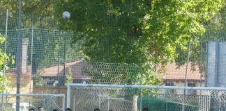 Cubino eroico: in dieci per un’ora, batte 1-0 il Casalguidi (perla di Conti) ed è in testa a punteggio pieno