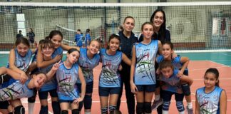 Prima partita “vera” per le bambine dell’Under 12 del Chianti Volley. Arriva una sconfitta, ma si sorride lo stesso