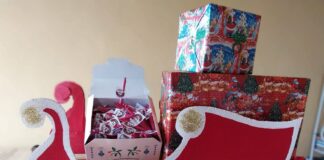 Gli auguri di Natale della Real Chianti: che regala una penna a tutte le bambine e i bambini delle scuole di Greve