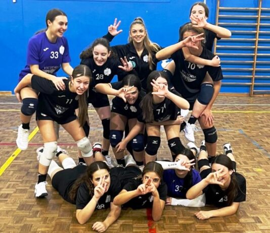 Il Selfie della Vittoria di questa settimana? Delle favolose Under 15 (Uisp) della Giotti Victoria Volley