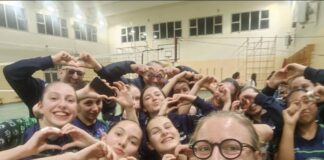 Under 16, la Certosa Volley (Blu) vince una splendida partita sul campo della Stella Rossa